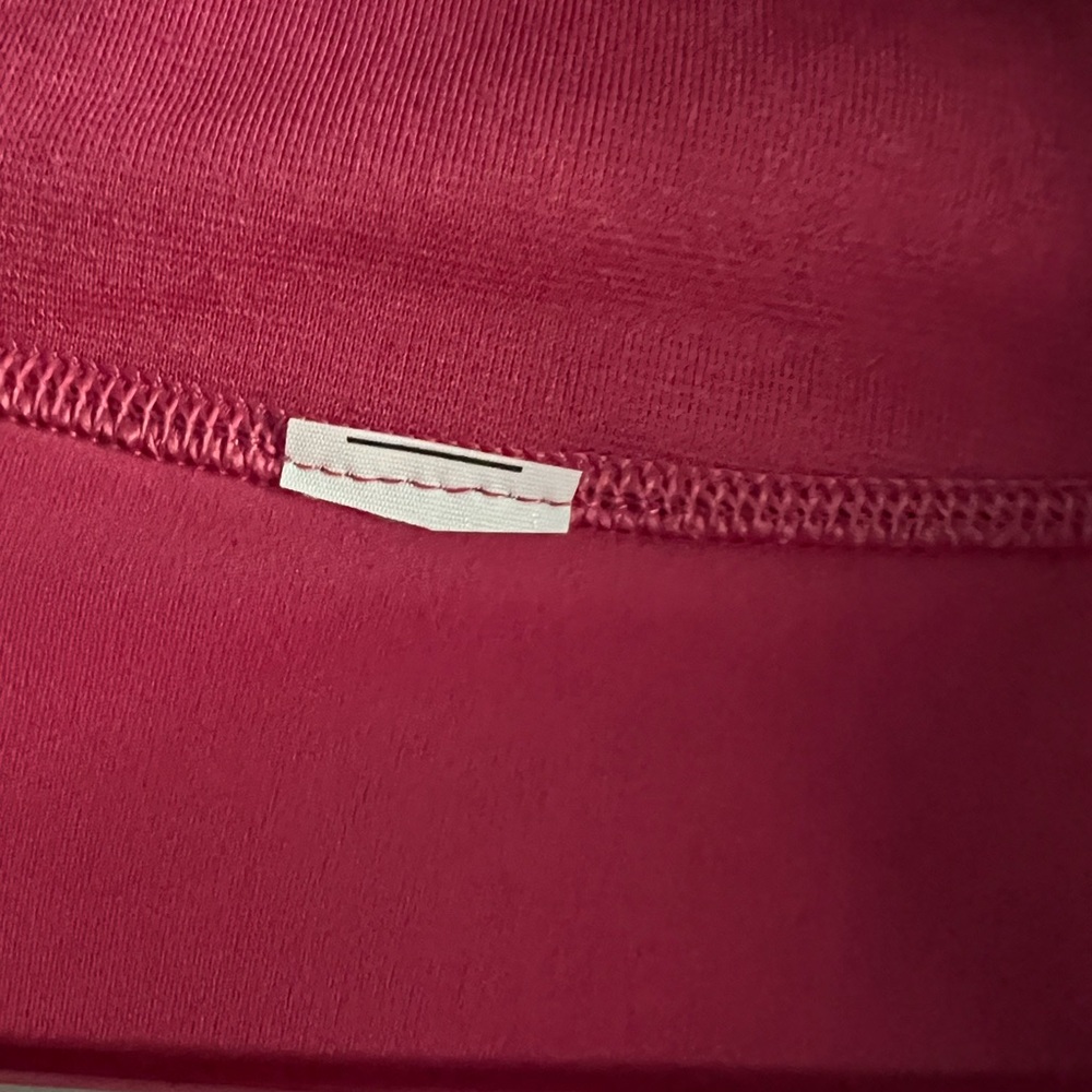 Lululemon Nulu raspberry Cooley Jacket - Picture 2 of 13